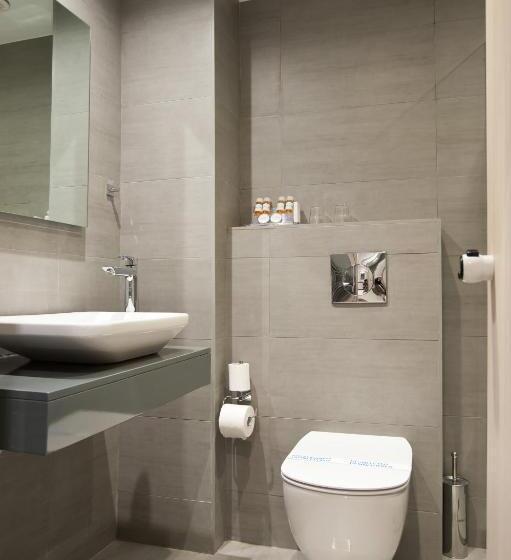 Quarto standart individual, Parnassos Delphi