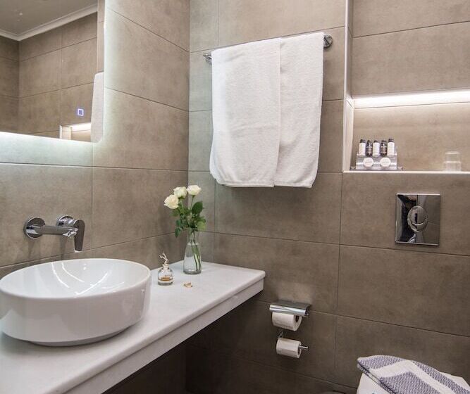 Quarto standard, Parnassos Delphi