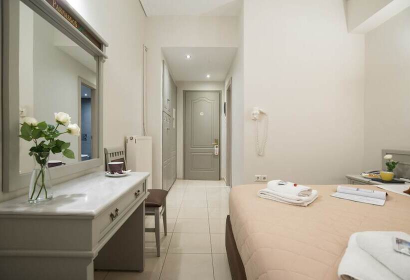 Quarto standart individual, Parnassos Delphi