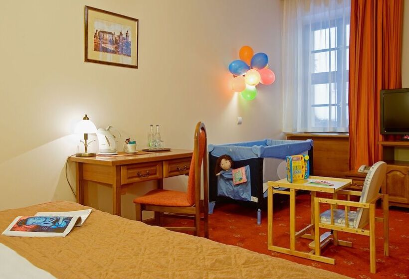 ファミリールーム, Regent