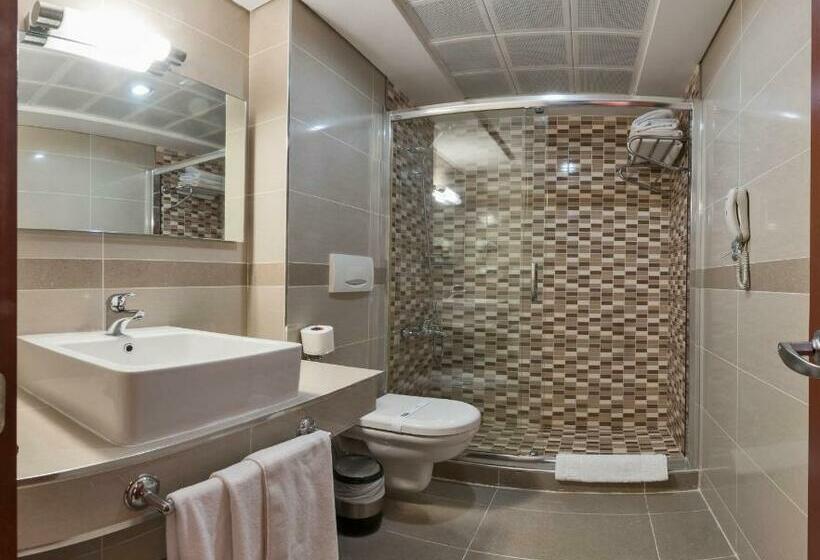 اتاق استاندارد سه نفره, Vicenza