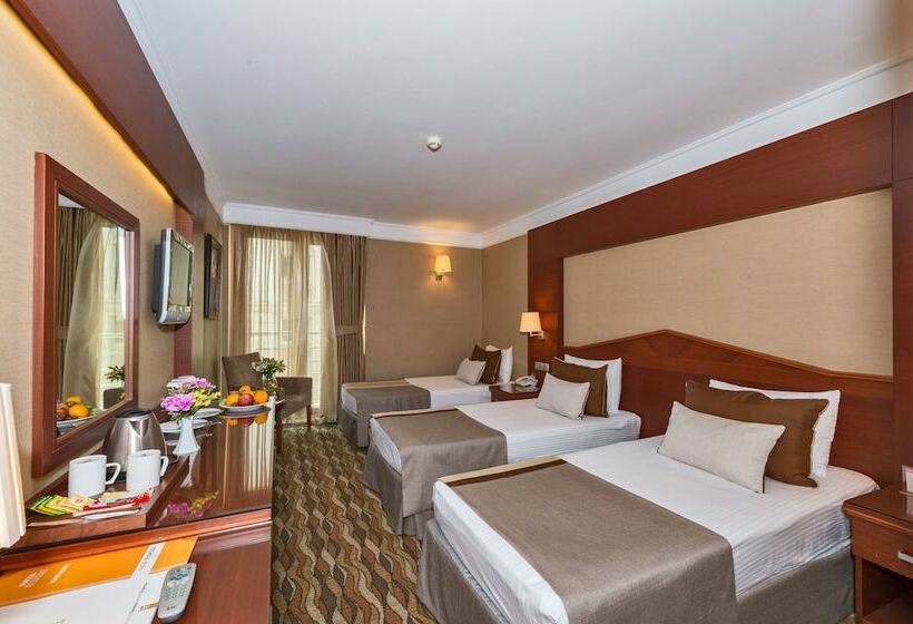 اتاق استاندارد سه نفره, Vicenza