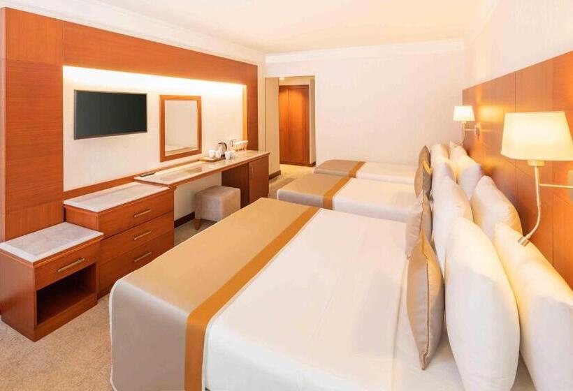 اتاق استاندارد سه نفره, Vicenza