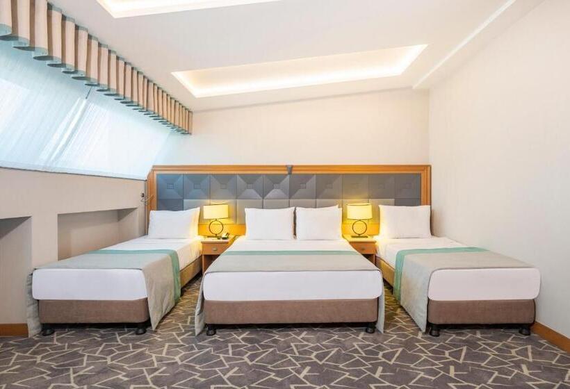 اتاق سوپریور خانوادگی, Vicenza