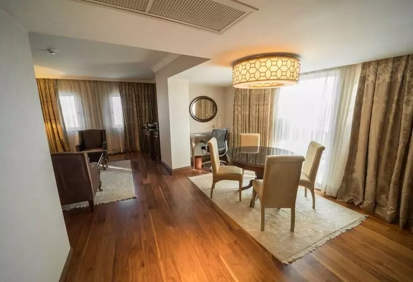 سوییت لوکس, Wyndham Grand Kayseri