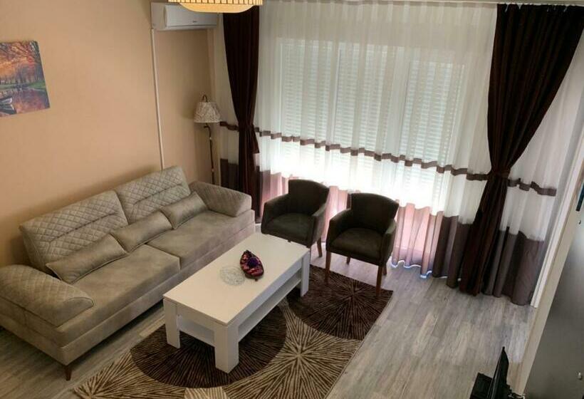 اتاق لوکس, Apartments Divoli
