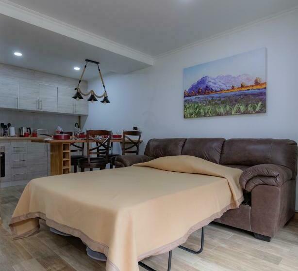 带2个卧室的公寓, Etnias Apartments
