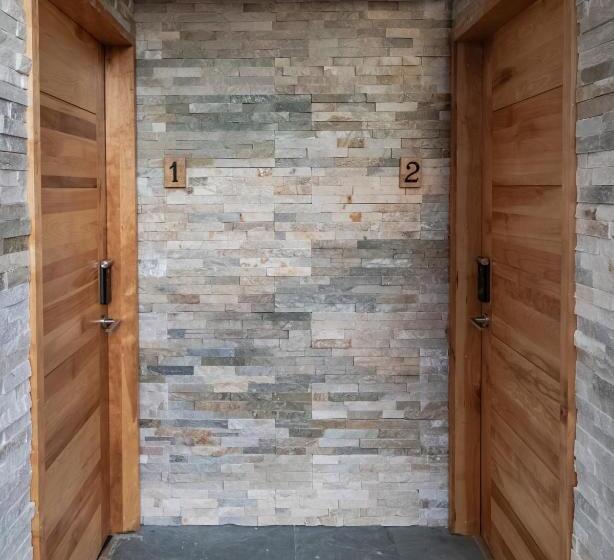 آپارتمان 2 خوابه, Etnias Apartments