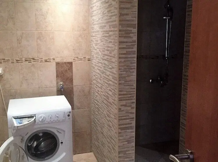 آپارتمان 2 خوابه با چشم‌انداز دریا, Monte Perla Residence