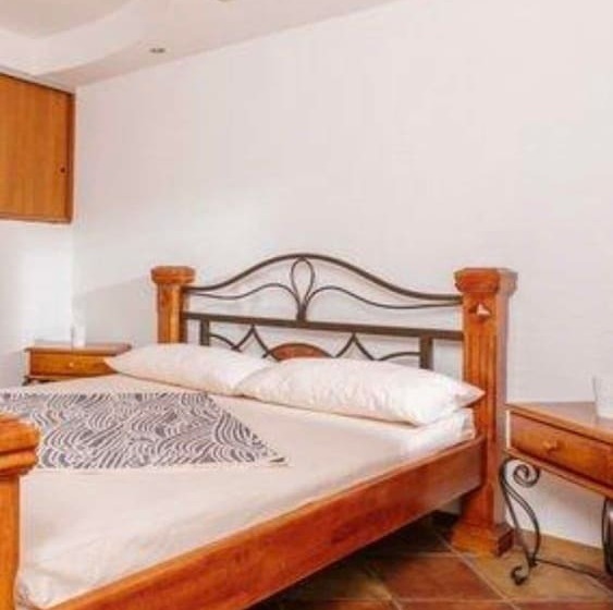 آپارتمان 2 خوابه با چشم‌انداز دریا, Monte Perla Residence