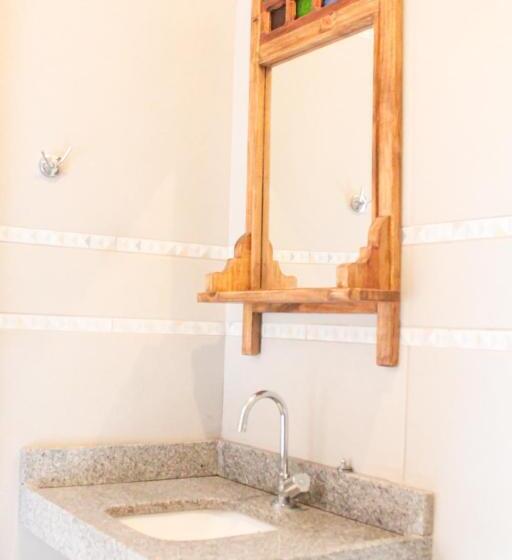 Quarto Triplo Comfort, Pousada Mucuripe