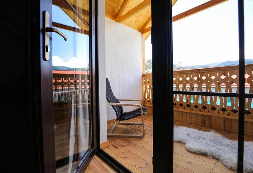 Suite com Varanda, Chalet Dilijan Hotel & Restauarant
