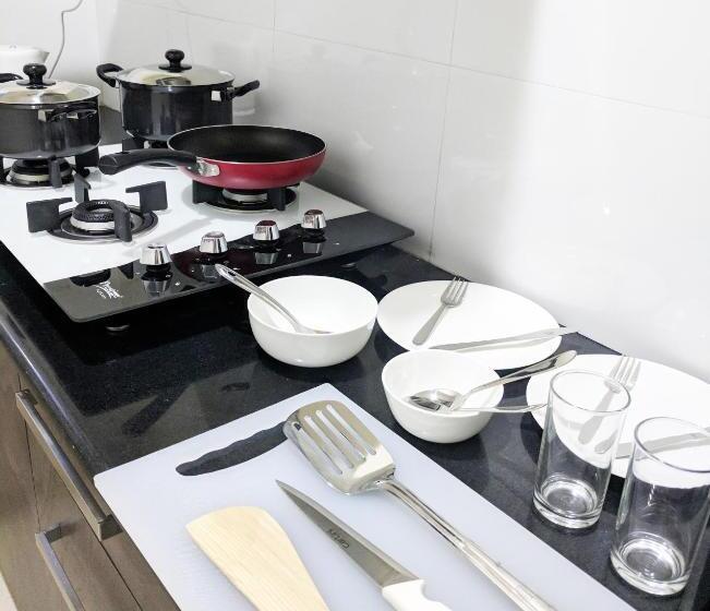 带1个卧室的公寓, Clyford Suites