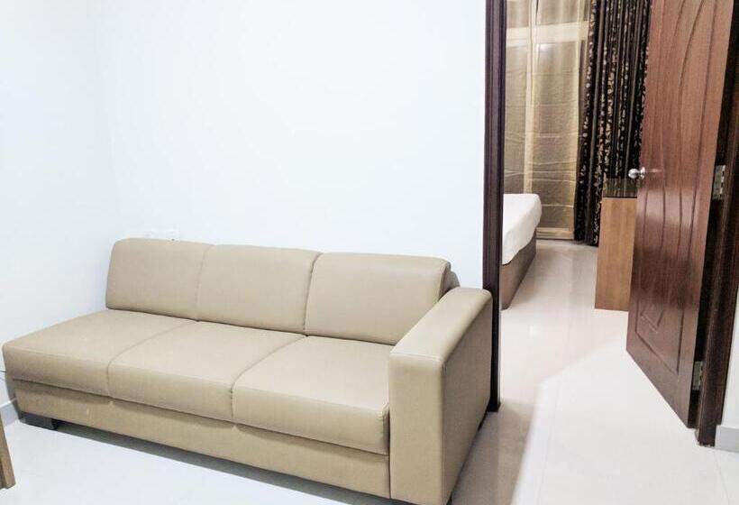 침실 1개 발코니 아파트, Clyford Suites
