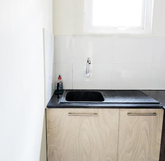 带1个卧室的公寓, Clyford Suites