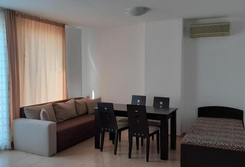 침실 1개 발코니 아파트, Complex Oazis