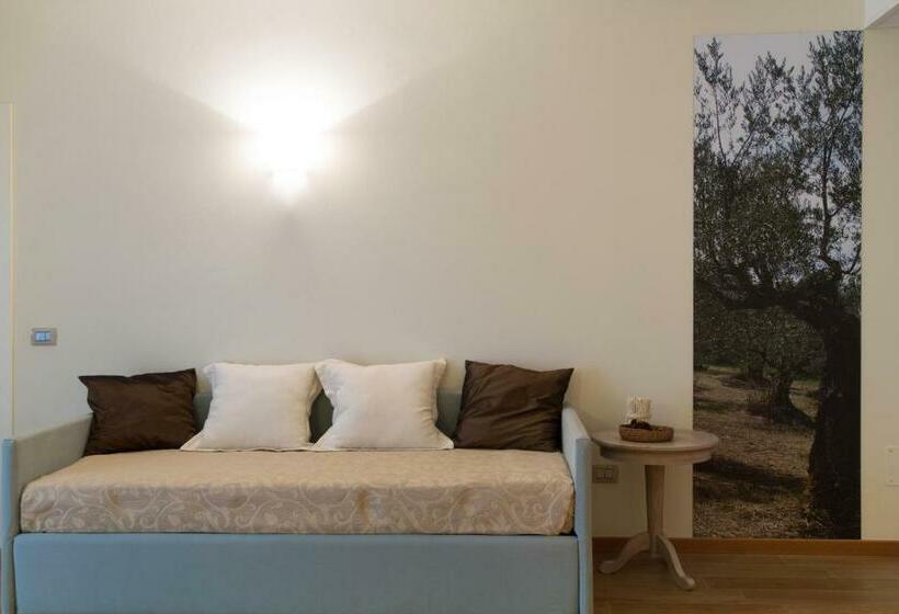 Студио Стандарт Вид на Бассейн, Agriturismo Ai Prati