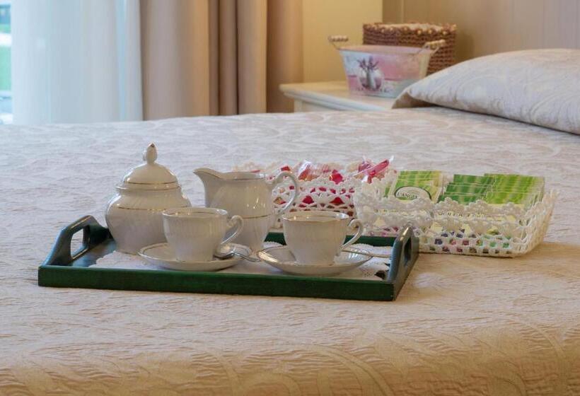 プールビュースタンダードルーム, Agriturismo Ai Prati