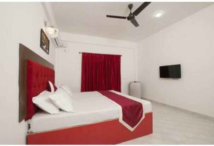 디럭스 룸, Tom S Imperial