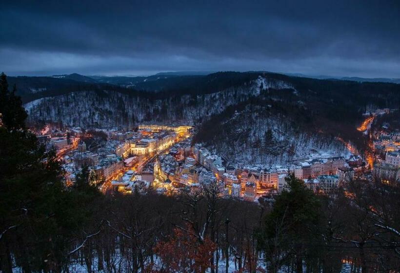 Апартаменты Дюплекс 1 Спальня, Bluestars Apartments