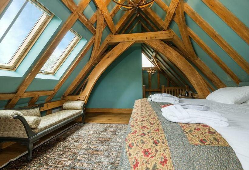Номер Deluxe с Балконом, Corner Farm