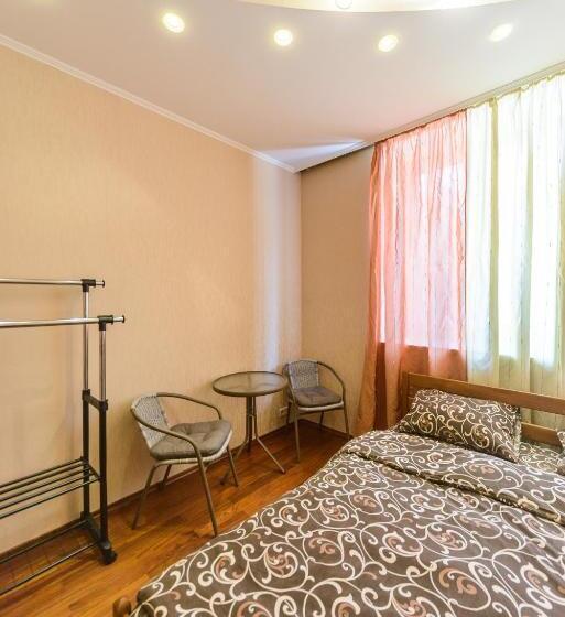 اتاق استاندارد با سرویس بهداشتی مشترک, Guest House At The Polytechnic Institute