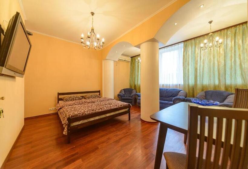 اتاق استاندارد چهار تخته, Guest House At The Polytechnic Institute