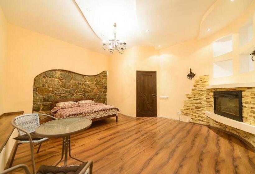 اتاق استاندارد با سرویس بهداشتی مشترک, Guest House At The Polytechnic Institute