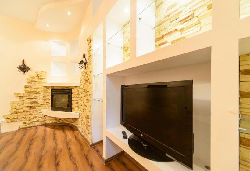 اتاق استاندارد با سرویس بهداشتی مشترک, Guest House At The Polytechnic Institute