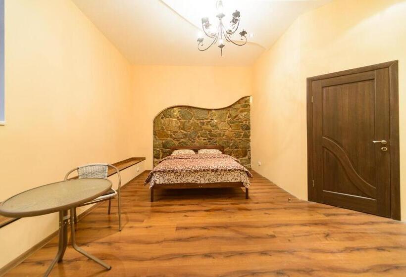اتاق استاندارد با سرویس بهداشتی مشترک, Guest House At The Polytechnic Institute