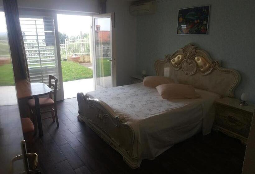 اتاق استاندارد با چشمانداز باغ, Guest House Vila Luka