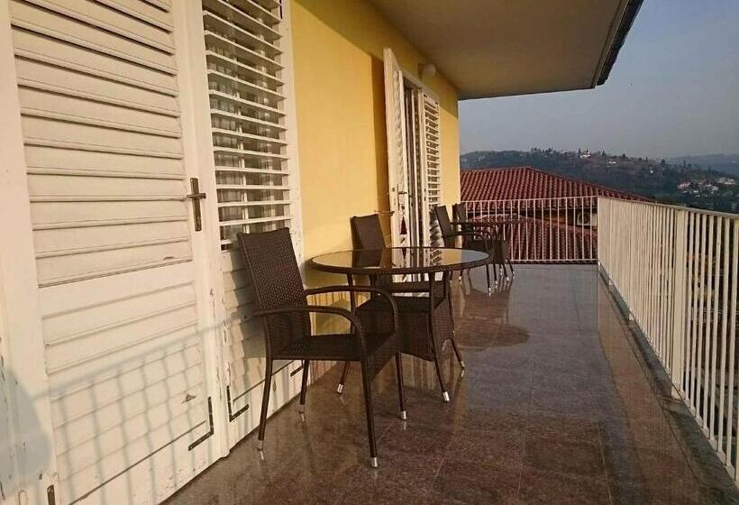 اتاق سوپریور, Guest House Vila Luka