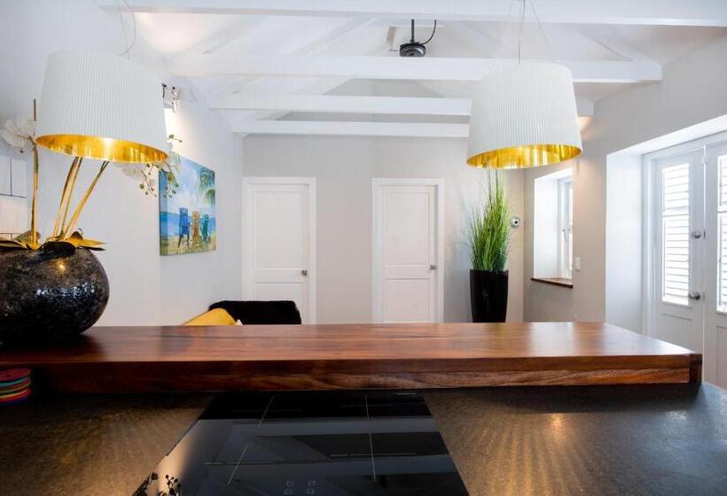 ویلای لوکس 1 خوابه, Villa Amalie & Villa Curiel