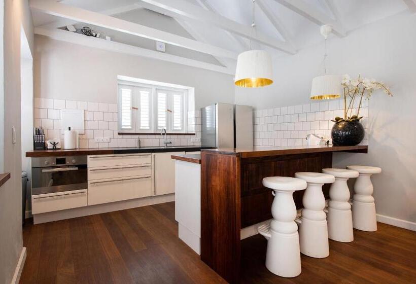 ویلای لوکس 1 خوابه, Villa Amalie & Villa Curiel