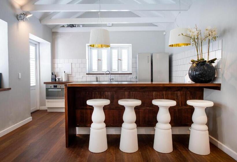 ویلای لوکس 1 خوابه, Villa Amalie & Villa Curiel