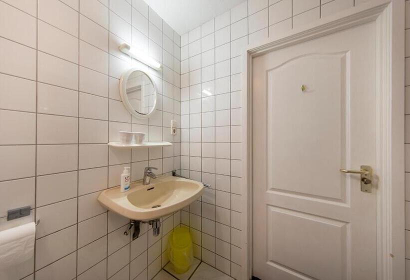 اتاق استاندارد, Blankebil Rooms