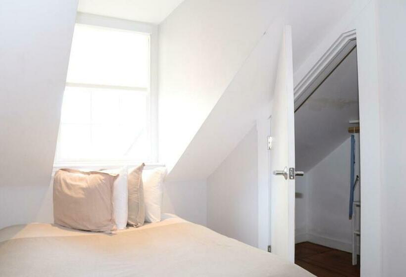 스탠다드 스튜디오, Comfy Beacon Hill Studio Great For Work Travel #13