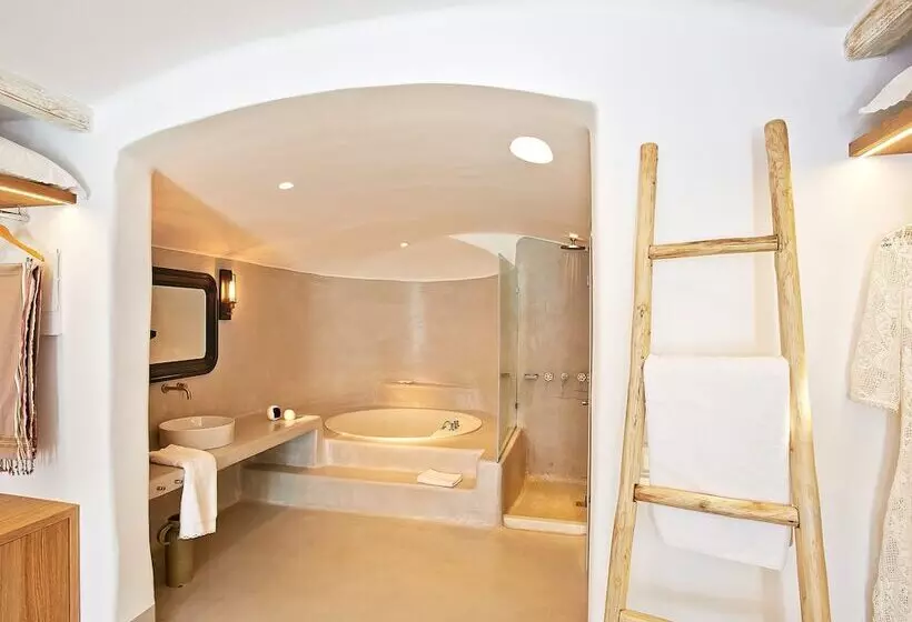 Suite with Pool, Mykonos Blu, A Grecotel Resort To Live