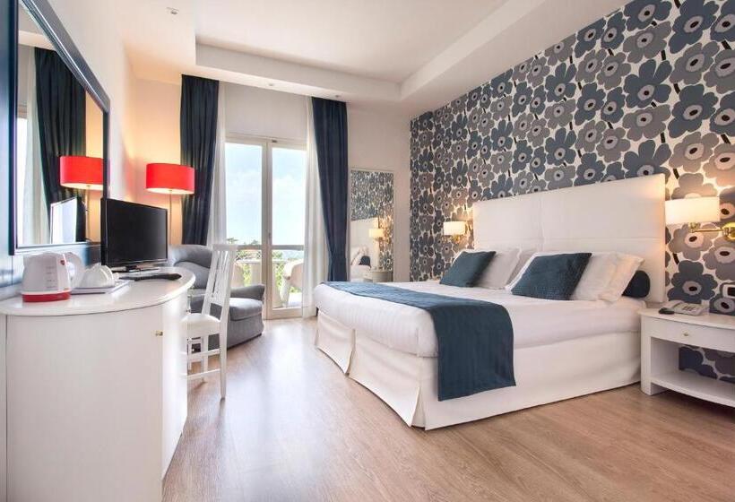 스탠다드 발코니 룸 바다 전망, Atlantic Palace