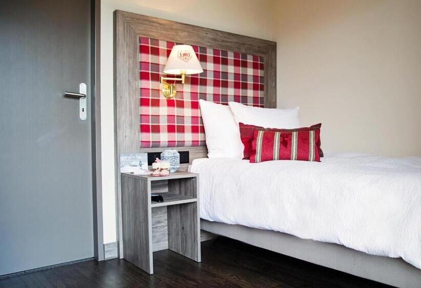 标准间, Bristol Verbier