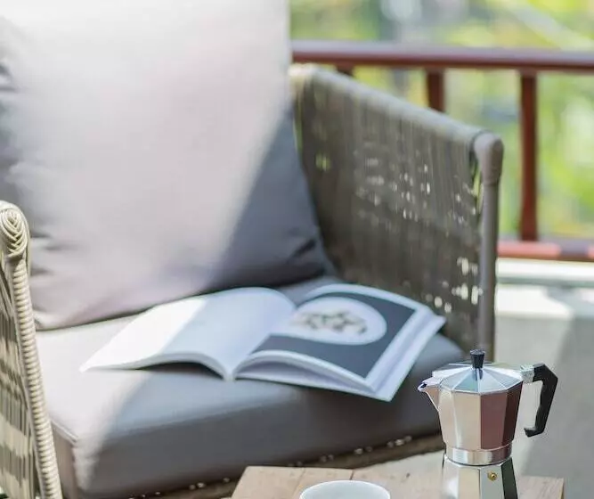 سوییت, Burasari Phuket Resort & Spa