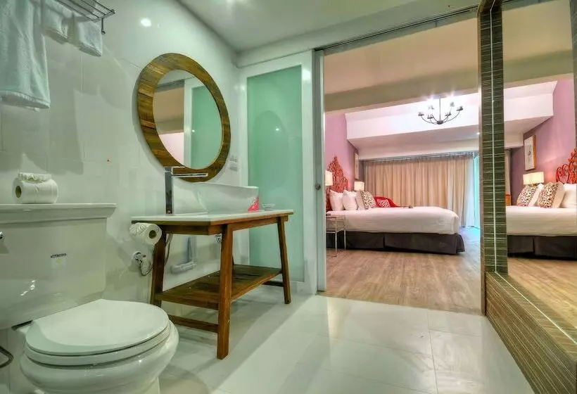 اتاق استاندارد, Burasari Phuket Resort & Spa