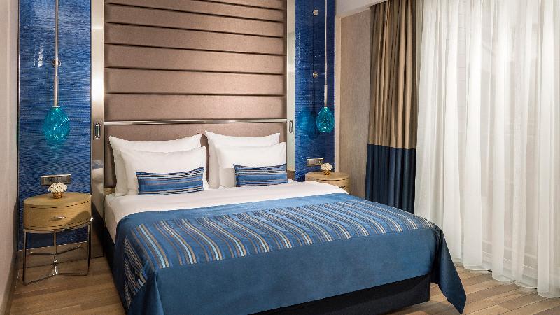 Номер Стандарт Вид на Бассейн, Burasari Phuket Resort & Spa