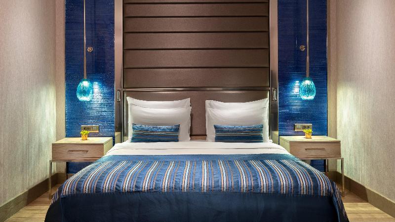 プールビュースタンダードルーム, Burasari Phuket Resort & Spa