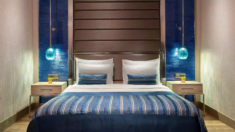 اتاق استاندارد با چشم‌انداز استخر, Burasari Phuket Resort & Spa