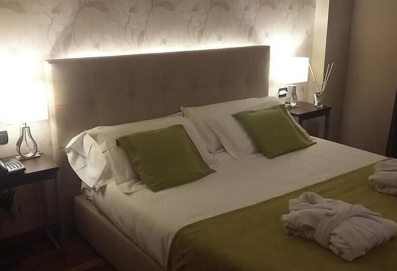 高级大房间, Charme