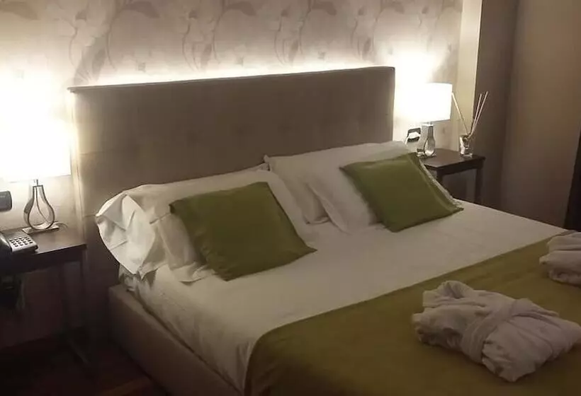 Habitació Superior, Charme