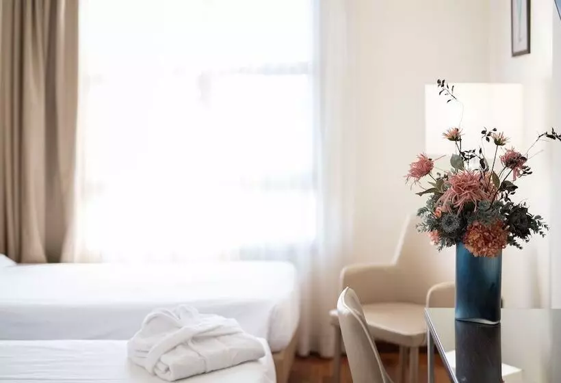 Habitació Superior, Charme