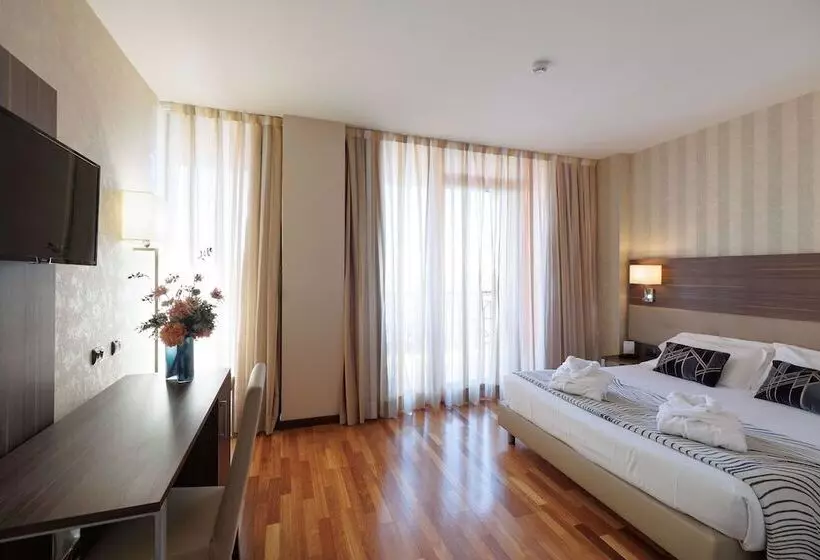 Habitació Superior, Charme