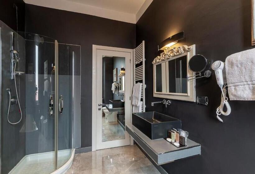 חדר סטנדרט לשלושה, Columbia Wellness & Spa